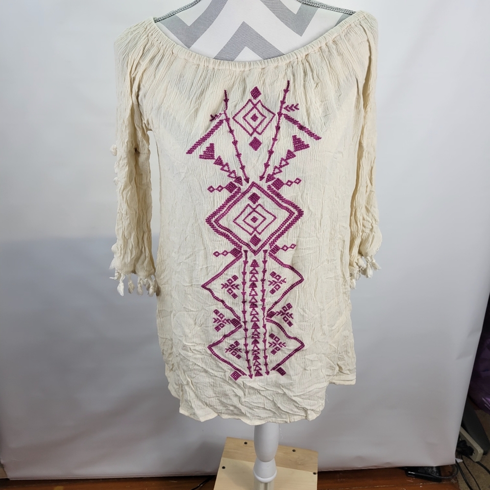 Breeze ever Boho Peasant Embroidered Gauzy Top Fun Sleeves Size Large